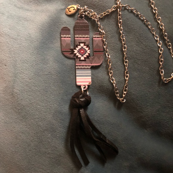 Cheeky’s brand necklace - Picture 2 of 3